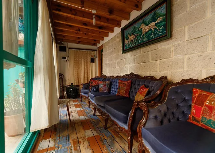 Santa Napa Guest House